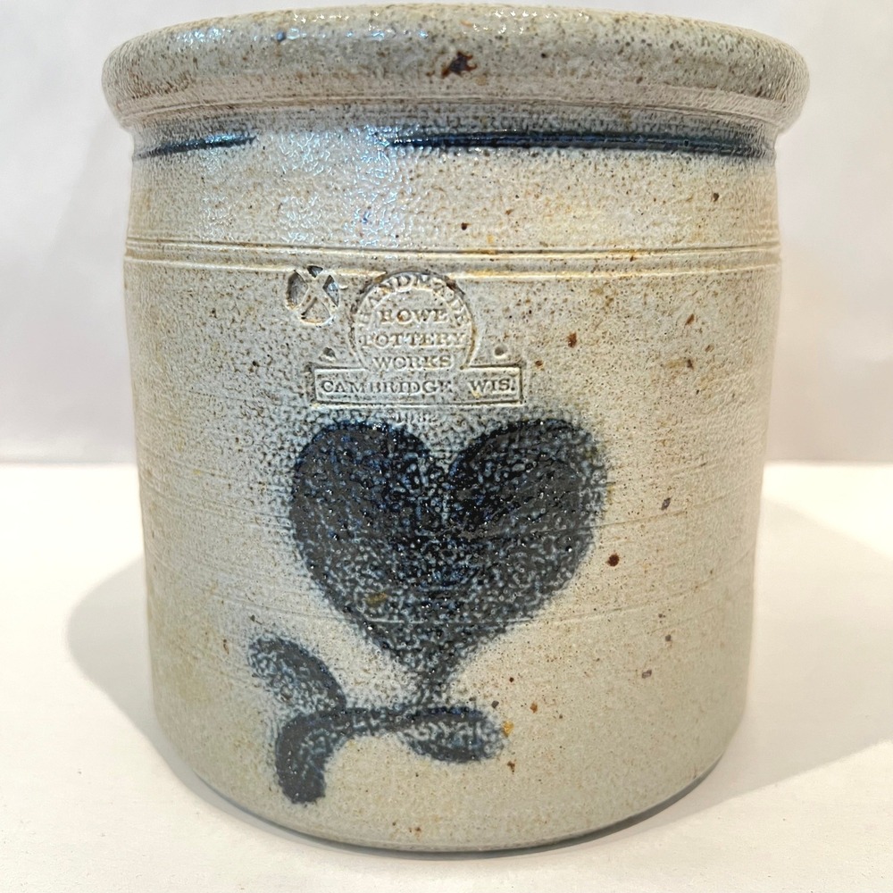 Rare HTF Rowe Pottery Works 1982 Salt Glaze Crock Heart Motif Cambridge WI